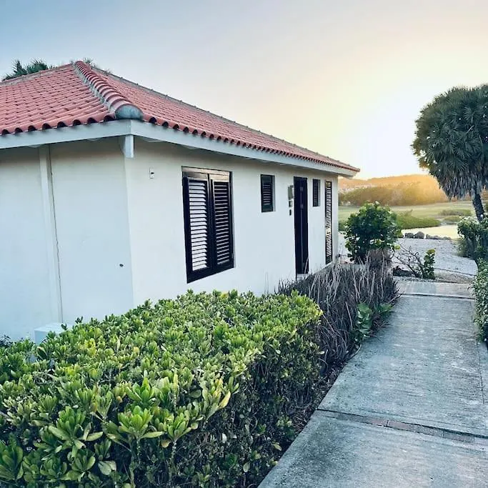 Villa At Blue Bay Resort With Stunning View ウィレムスタッド